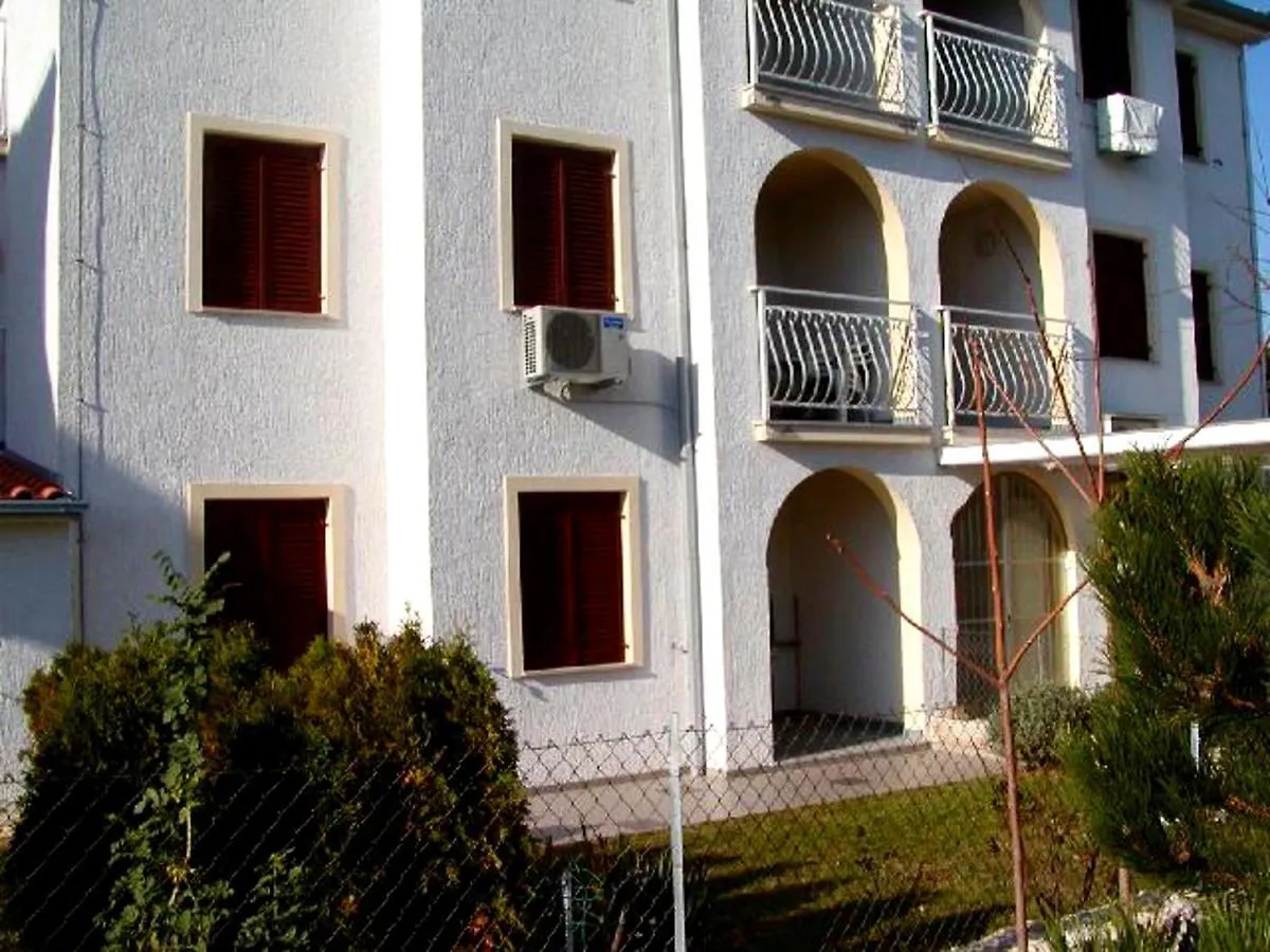 Lily Apartment Baska