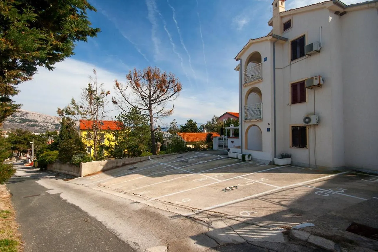 Lily Apartment Baska  0*, Baska (Krk) Croatia