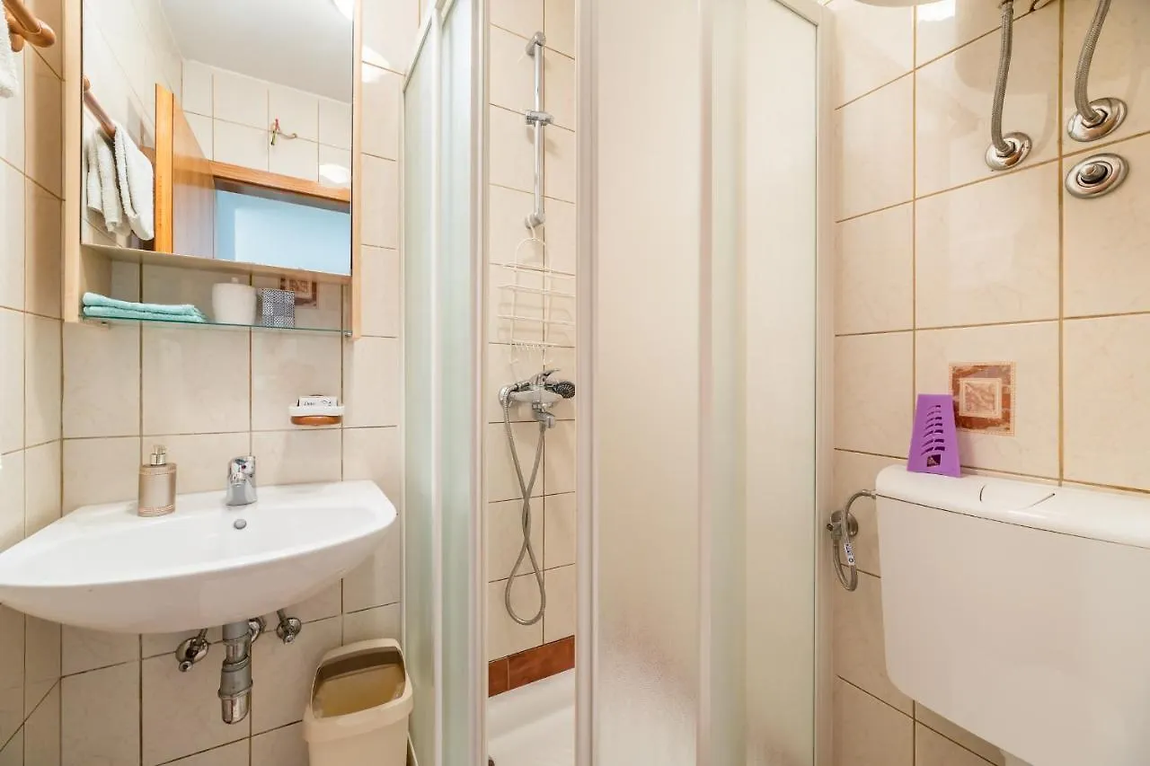 Lily Apartment Baska